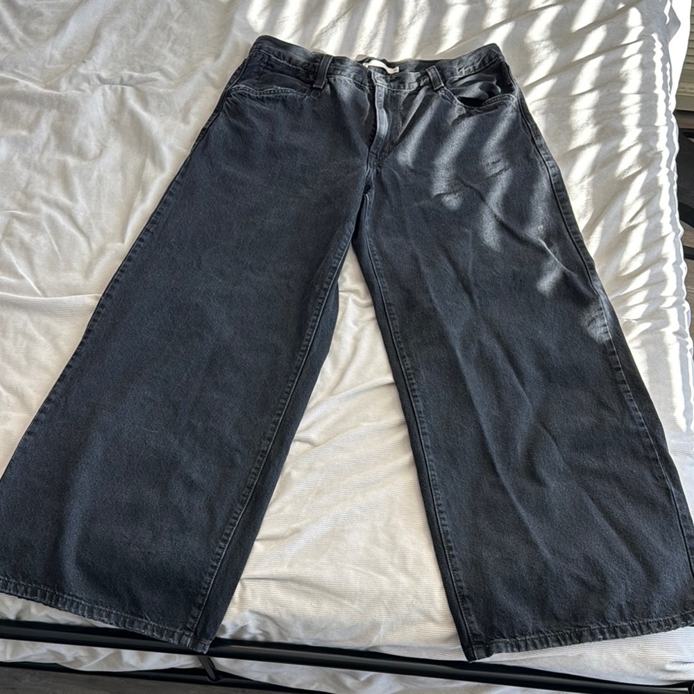 Wide-Leg Black Denim Jeans